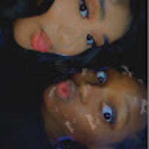 Meet your Posher, Monique